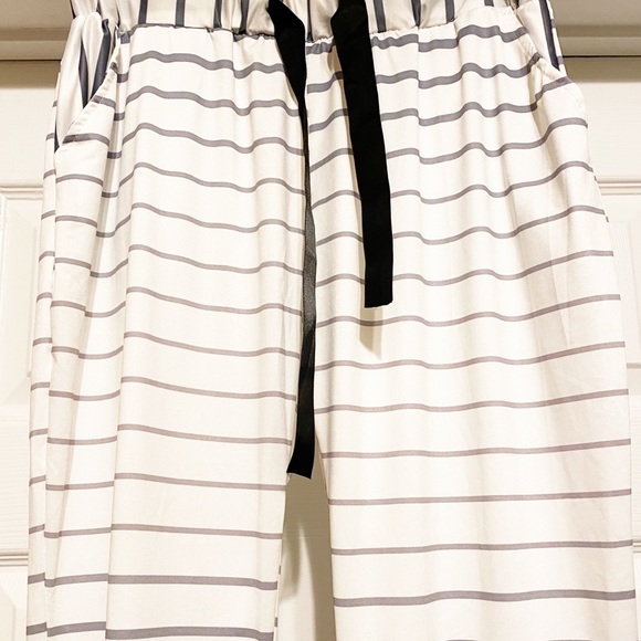 NWOT Striped Semi-sheer Wide Leg Pants Sz Small - Picture 4 of 5